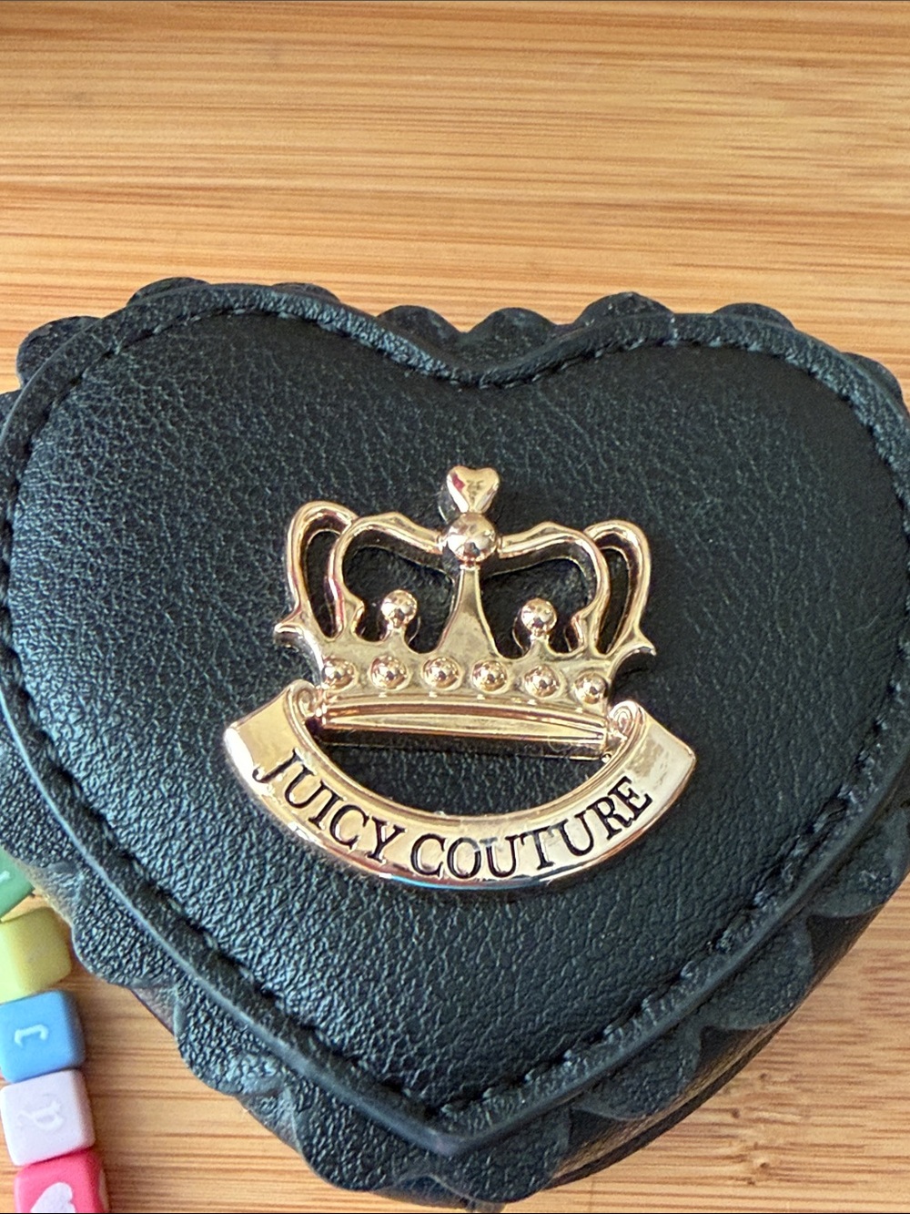 Juicy Couture Black Heart coin purse accessory case. - Picture 2 of 6
